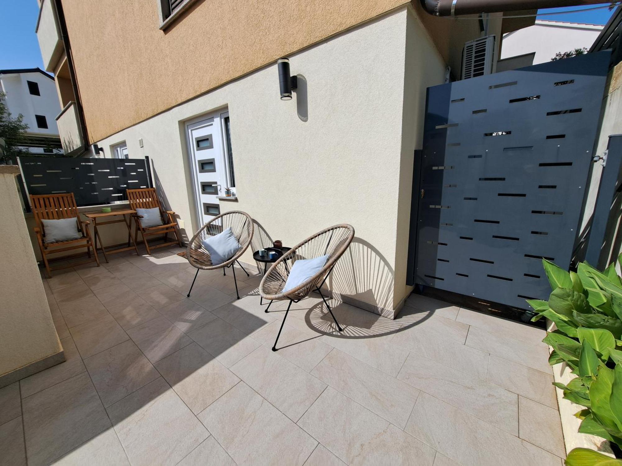 Apartment Ararita Krk Town Exteriör bild
